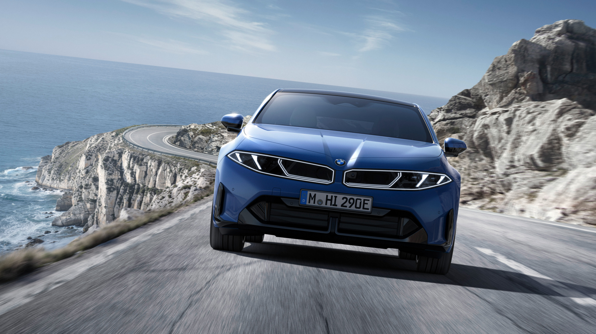 SMALL_P90632487_highRes_the-new-bmw-i3-50-xd